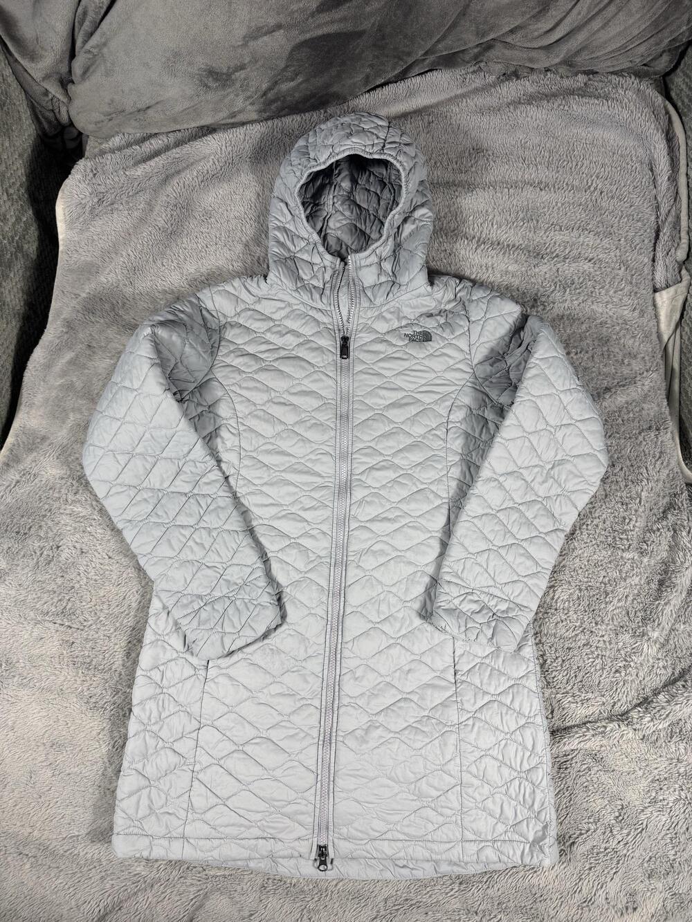 The North Face Coat Womens Large Gray ThermoBall Eco Hooded Quilted Puffer